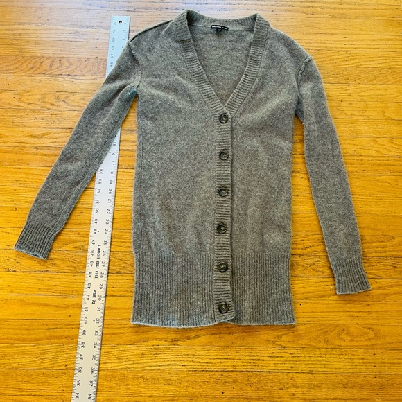 James Perse Heather Gray Heavyweight Cashmere Cardigan Sweater - Picture 3 of 8